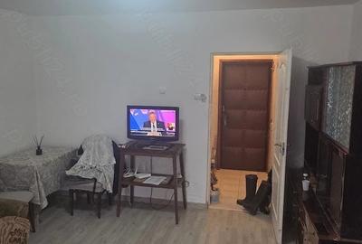 Garsonieră decomandată în Tătărași - 2