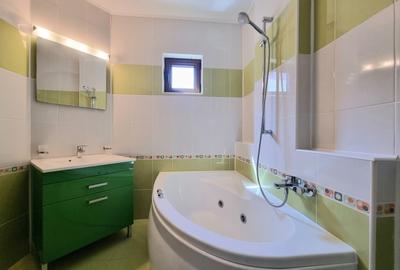 Apartament de 3 camere decomandat, Mamaia Nord - 14