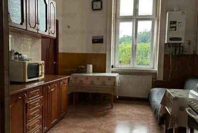 Apartament cu 2 camere semidecomandat în Centrul Istoric - 2