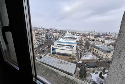 Apartament cu 3 camere decomandat în Exterior Vest - 2