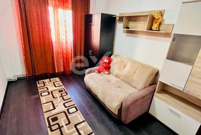 Apartament cu 3 camere, mobilat în Calea București - 1