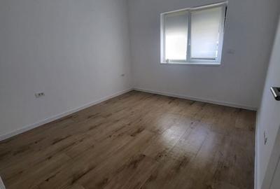 SAD cu 3 camere/acces exterior -Kaufland - 20
