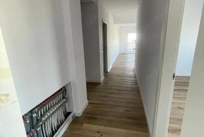 Apartament cu 3 camere decomandat în Siloz - 4