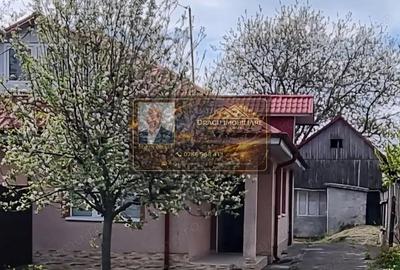 Casă cu 2 camere cu Canalizare în Viișoara (Păunești) - 10