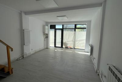 Spațiu comercial, de 83 mp, în Mazepa 2 - 2