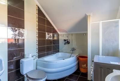 Casa cu 7 camere de vanzare in Dej - 12