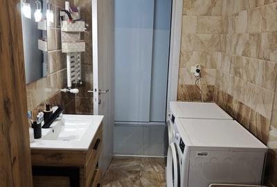Apartament cu 3 camere decomandat în Găvana - 5