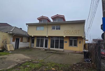 Spațiu comercial, de 240 mp, în - 15