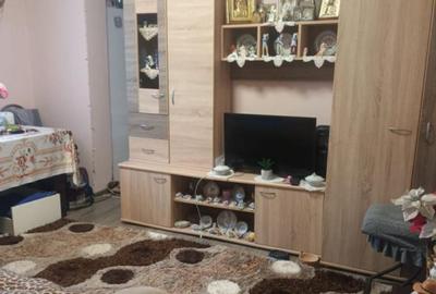 Apartament cu 2 camere, mobilat în Iris
