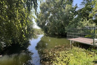 Teren Manastirea Snagov. Deschidere lac 22 m. Front stradal 30 metri. - 2