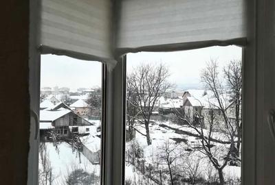Apartament cu 2 camere decomandat în Tolstoi - 2