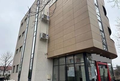 Spațiu comercial, de 851 mp, în Traian - 3