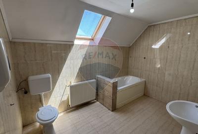 Casa de VANZARE in Baia Mare la pret de apartament - 24