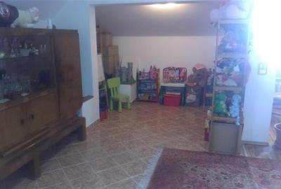 Vila de vanzare - 14