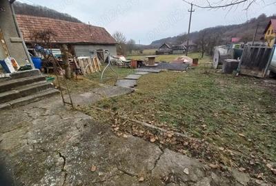 Casă cu 2 camere în Vale - 2