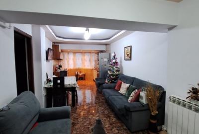 Apartament cu 3 camere decomandat, mobilat în Ultracentral - 2
