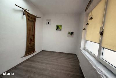 Apartament cu 4 camere în Central - 7