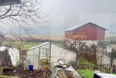 Casă cu 3 camere cu Teren 549 Mp în Central - 1