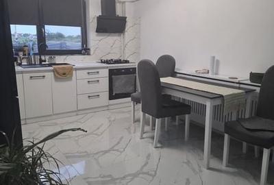 Apartament cu 3 camere în Malu Mare - 6