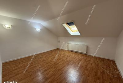 Casă cu 4 camere cu Teren 408 Mp în Elisabetin