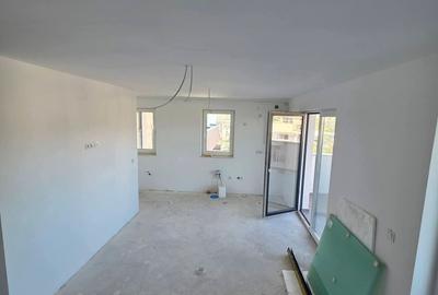 Apartament cu 3 camere în Central - 3