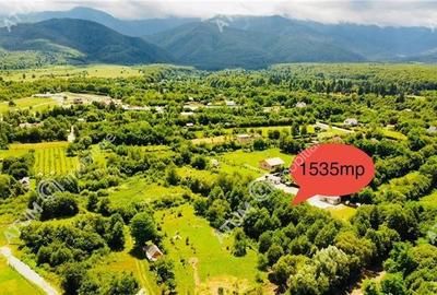 Teren Construcții intravilan de 1535 mp, în Central