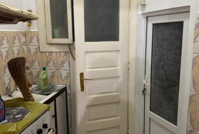 Vând apartament cu 2 camere str Mircea - 6