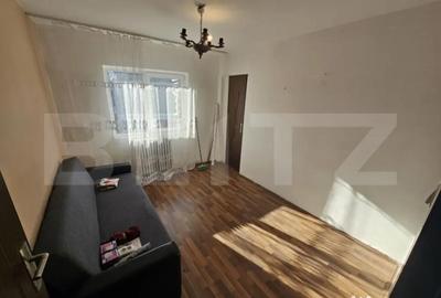 Apartament cu 4 camere decomandat în Central - 13