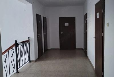 Spațiu comercial, de 560 mp, în Central - 6