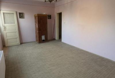 Apartament cu 3 camere decomandat în Triaj - 4