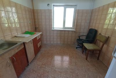Apartament cu 2 camere decomandat în Nicolina - 6