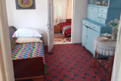 Casă cu Teren 950 Mp în Valea Nucului - 2
