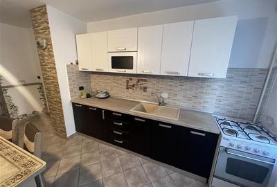 Ap 3 camere,parter, balcon, parcare, boxa, ultracentral- Scoala 9 - 2