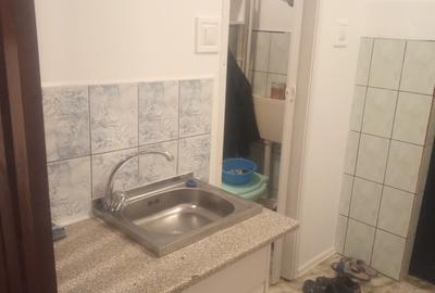 Garsoniera zona Viaduct - 5