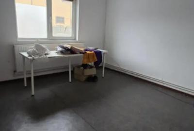 Casă cu 2 camere cu Teren 1200 Mp în 1 Mai - 2