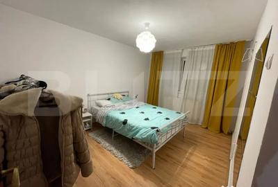 Apartament cu 3 camere semidecomandat în Micro 5 - 3