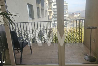 Apartament cu 2 camere decomandat în Tractorul - 7