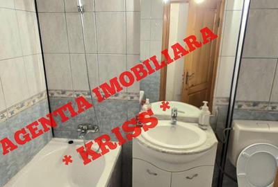 Apartament cu 3 camere decomandat în Prundu - 4
