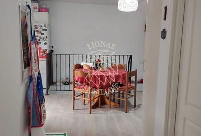 Casă cu 3 camere cu Teren 70 Mp în Central - 1