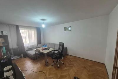 Basarabia,Muncii metrou,Arena Nationala,DECOMANDAT,Spatios,Luminos - 2