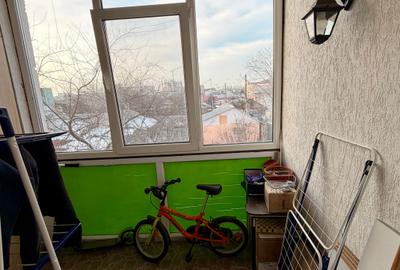 Apartament de vânzare – 3 camere, decomandat, mobilat/utilat | Metrou 6 minute - 11