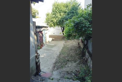 Casă cu 3 camere cu Canalizare în Central - 5