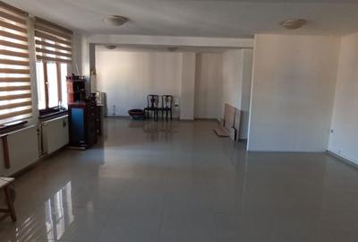 Vila interbelica P+1, SU 230 mp,intersectia Blv Marasesti cu Blv Cantemir sect 4 - 3