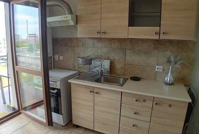 De inchiriat apartament cu 2 camere , Cartierul Solar sector4 De inchiriat apartament cu 2 camere , Cartierul Solar sector4 - 2