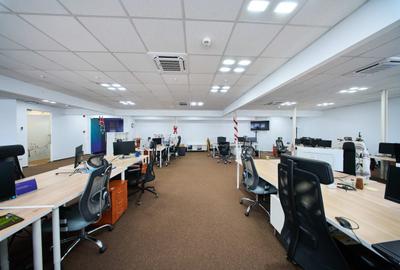 Birouri cu depozit de închiriat - 25