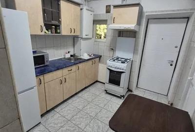 Garsonieră decomandată în Dristor - 3