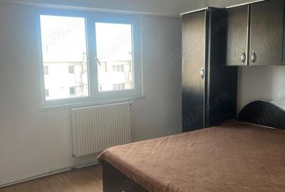 Apartament cu 4 camere semidecomandat în Fălticeni - 2