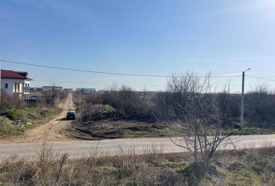 TEREN DE VÂNZARE -STR.DRUMUL GĂRII BALOTEȘTI CU DESCHIDERE DE 75 ML. - 2