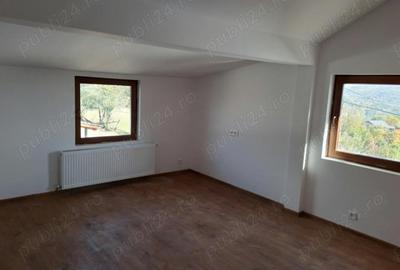 Casă cu 4 camere în Șotrile - 7