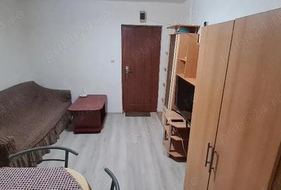 Garsonieră semidecomandată în Steaua - 2